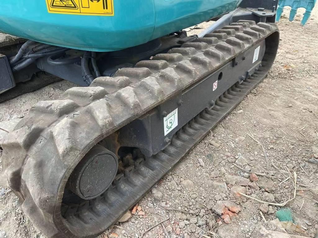 Kubota U15 小型挖土機/掘鑿機<7t(小型挖掘機)