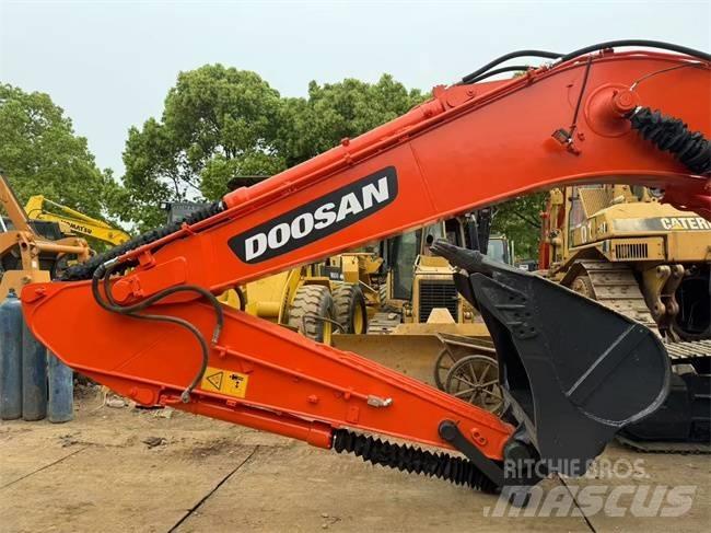 Doosan DX 225 LC 履帶式 挖土機/掘鑿機/挖掘機