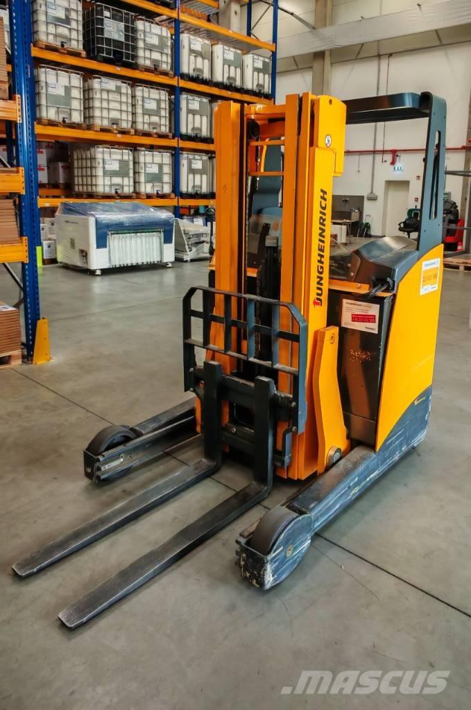 Jungheinrich ETV 116 電動堆高機