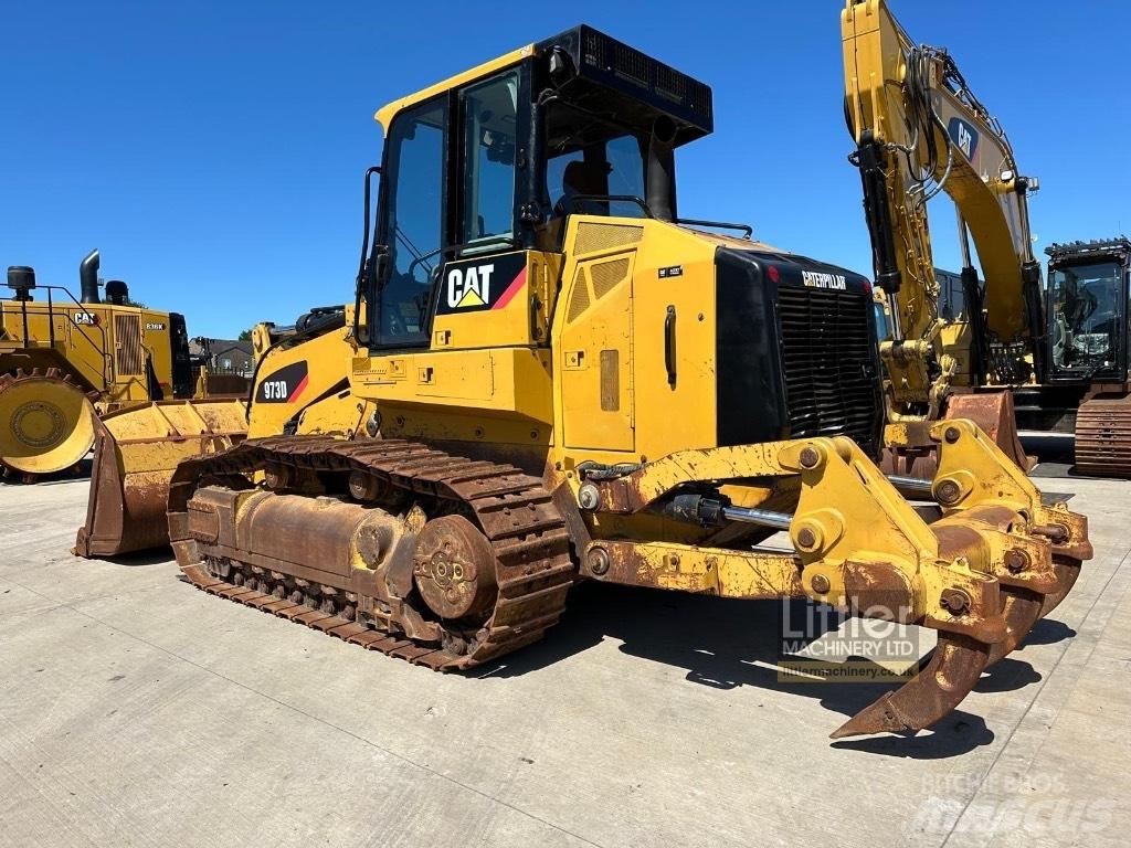 CAT 973D 推土機