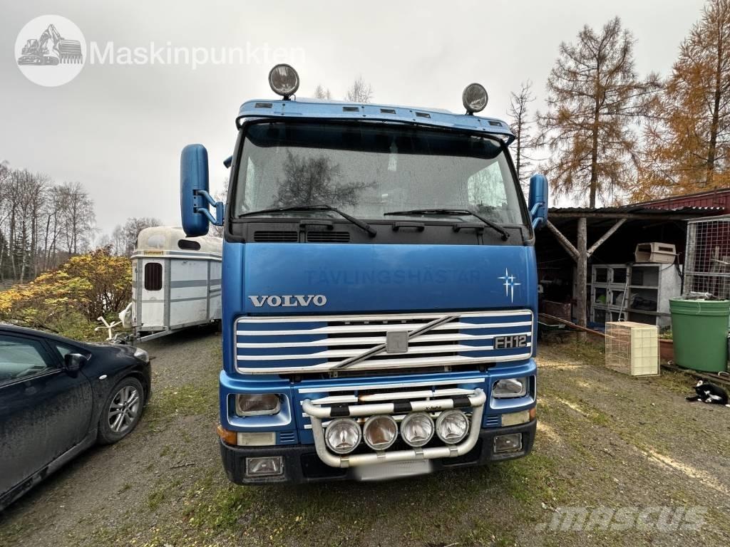 Volvo FH 12 動物運輸貨卡車