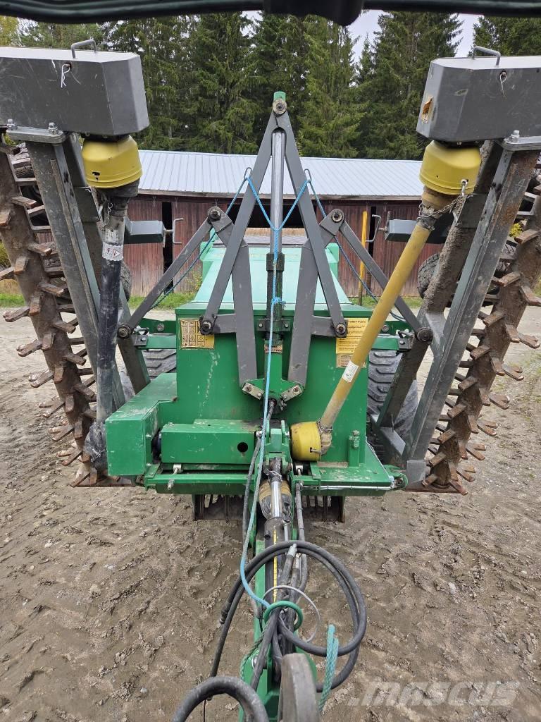 Kivi-Pekka 5 撿石機