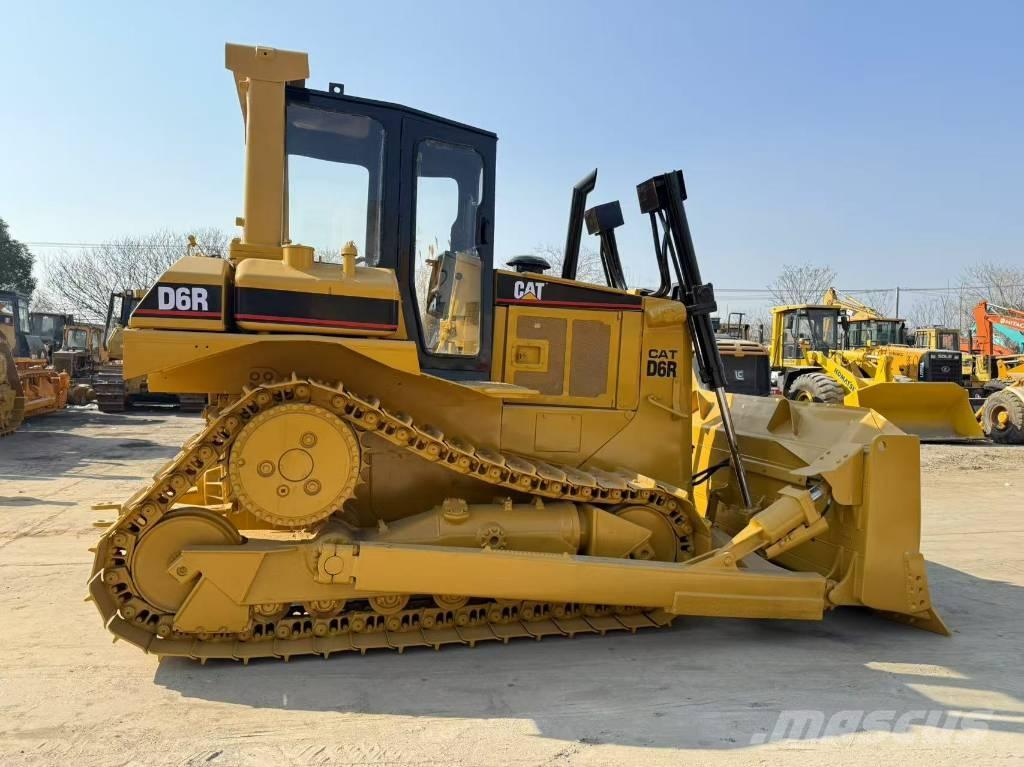 CAT D 6 R 履帶推土機