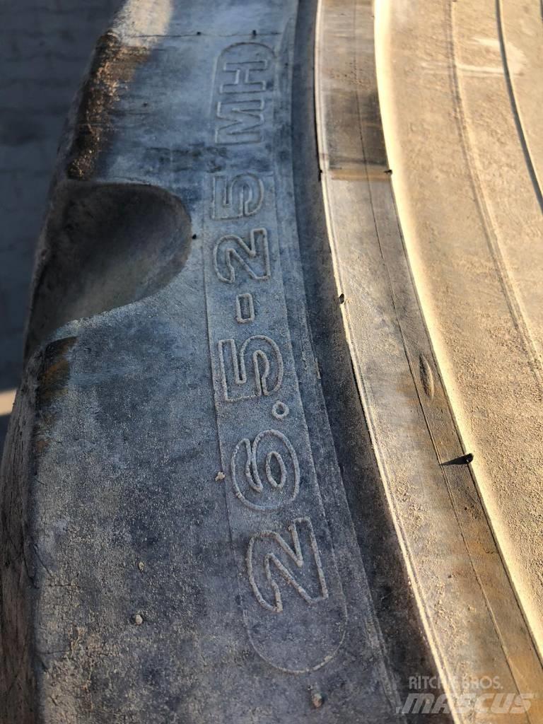 Michelin 26.5-25 MH 輪胎、車輪和輪圈