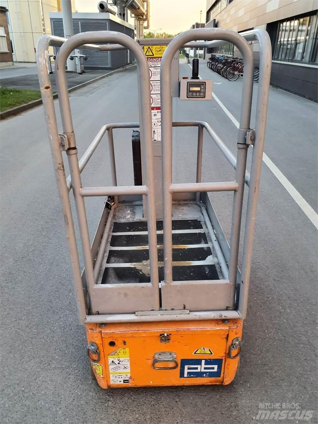 Manitou 60 V (01206) 垂直升降工作台