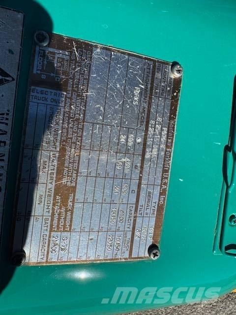 Komatsu FG 70 前伸式堆高機(叉車)