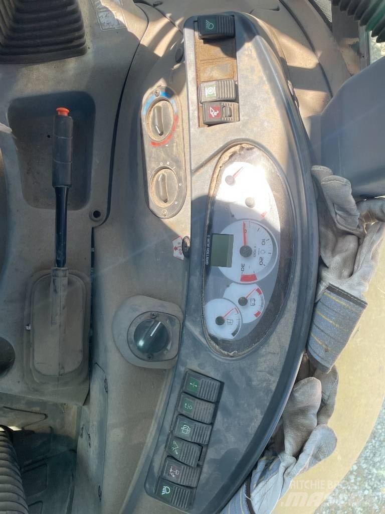 New Holland B 110 C 反鏟裝載機