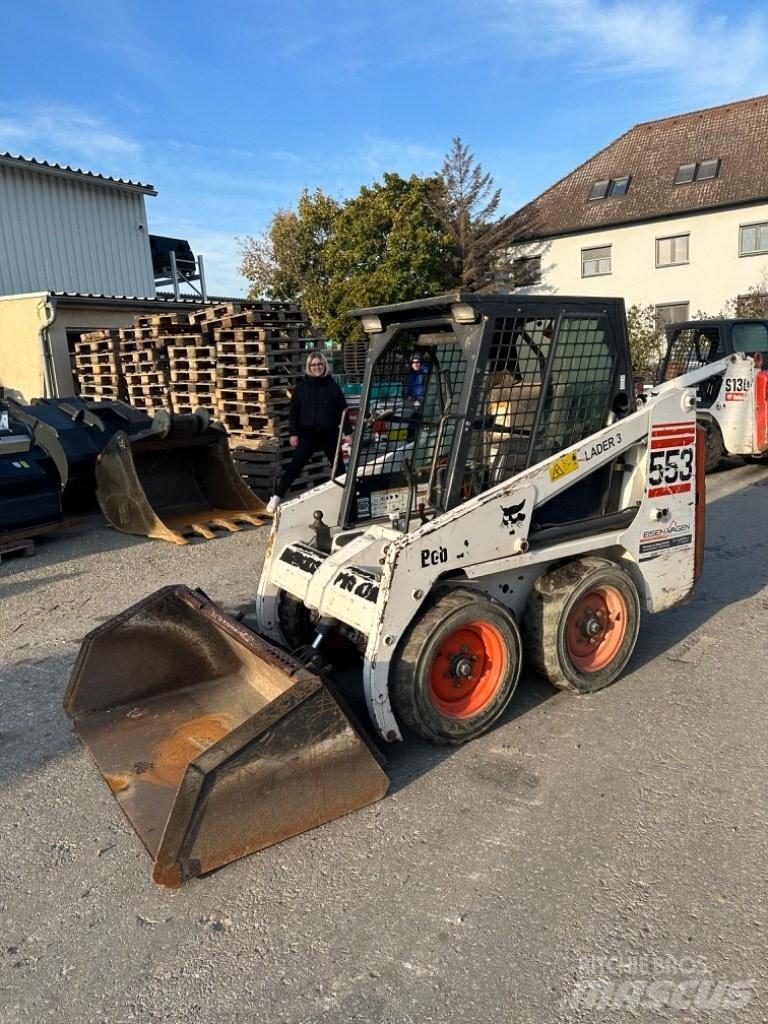 Bobcat 553 滑移轉向裝載機