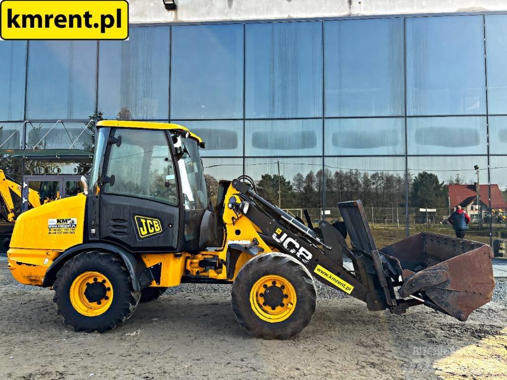 JCB 406 輪胎式裝載機