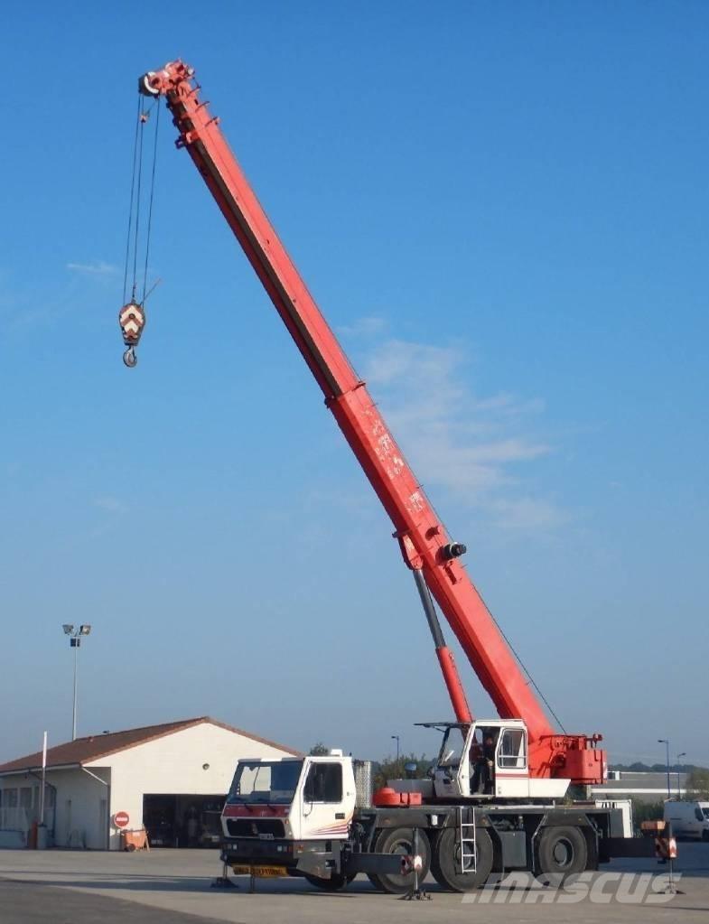 Grove GMK 3050 全路面起重機/吊車