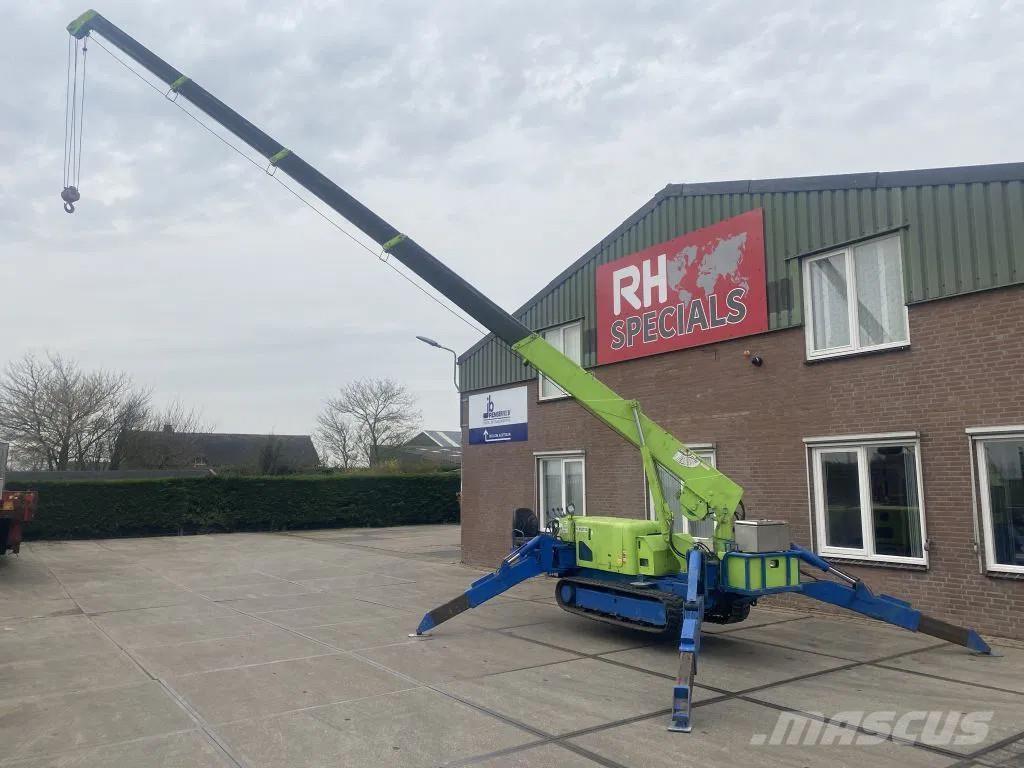 Maeda MC-305C 履帶式起重機