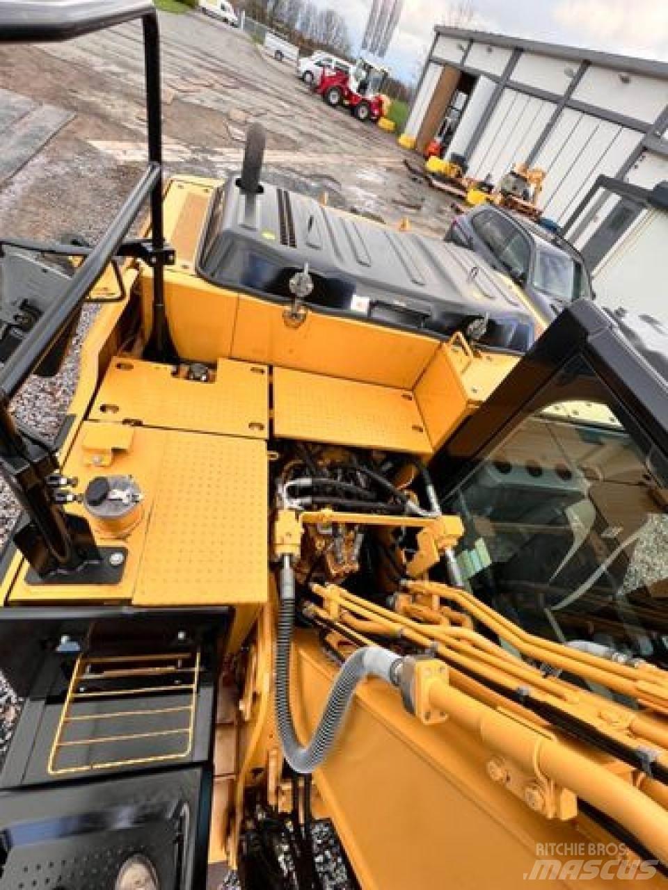 CAT 318EL + HS21 履帶式 挖土機/掘鑿機/挖掘機