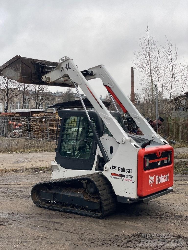 Bobcat T550 滑移轉向裝載機