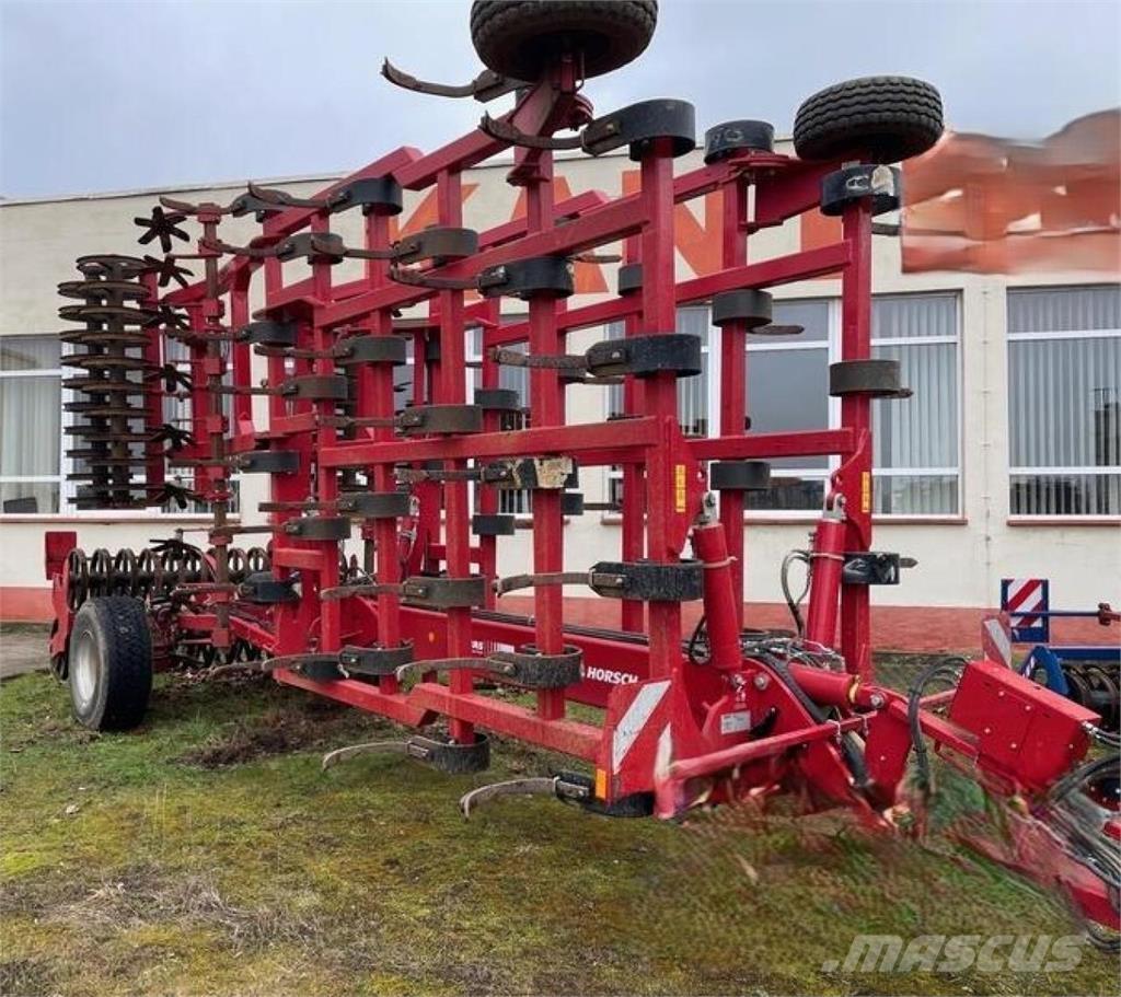 Horsch Tiger 8 XL 中耕管理機