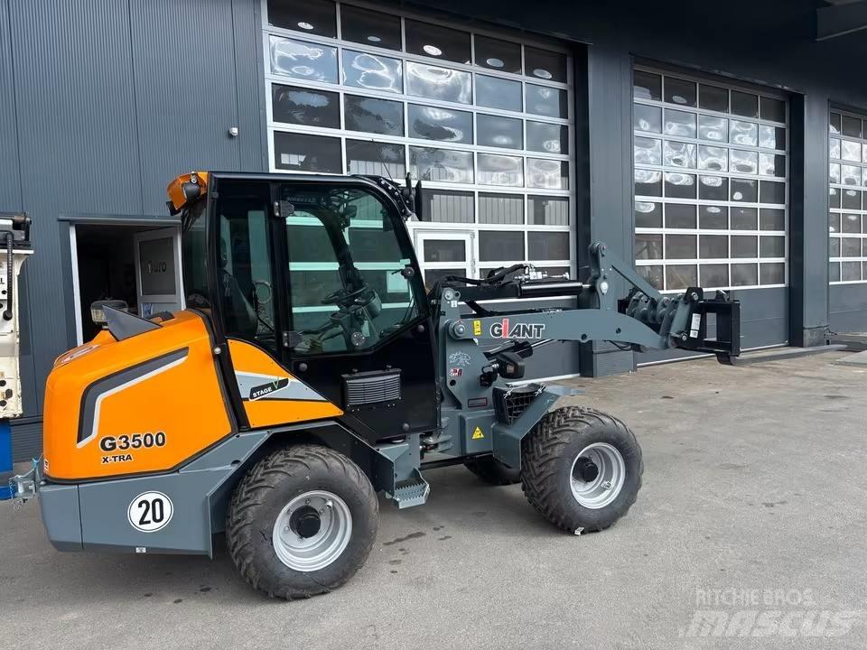 GiANT G 3500 X-tra 輪胎式裝載機