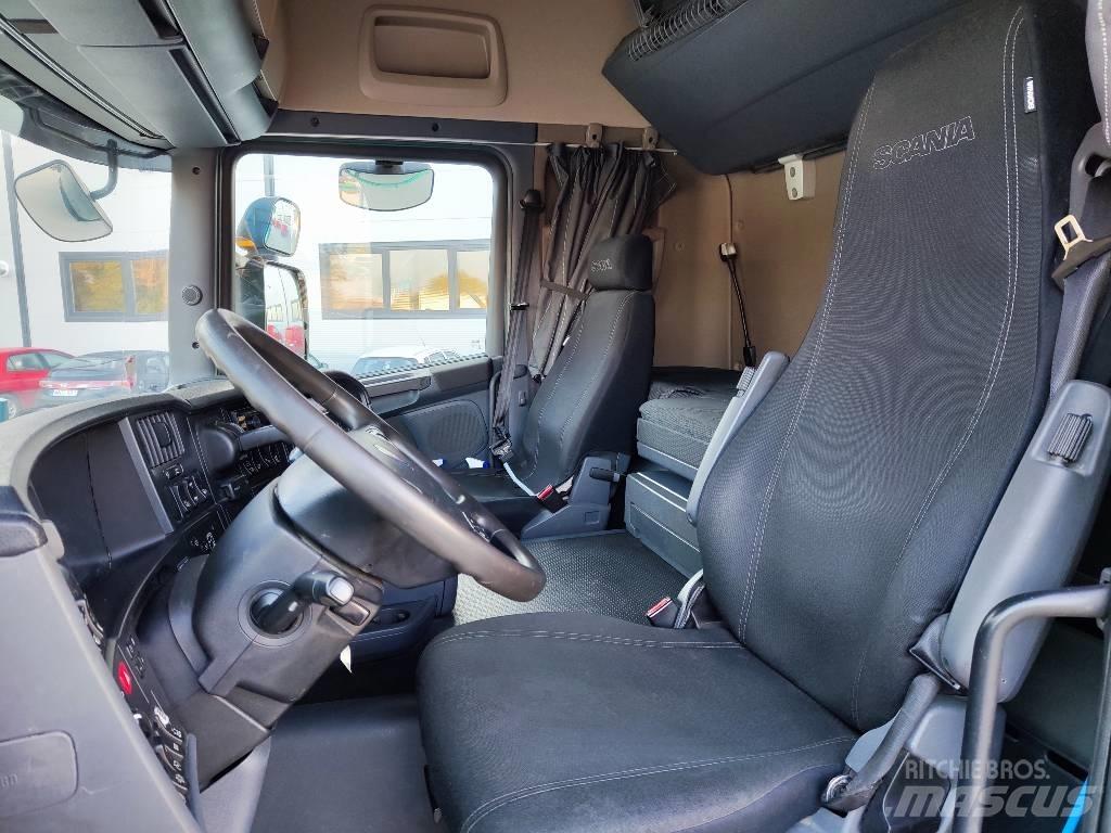 Scania G 450 木材貨車