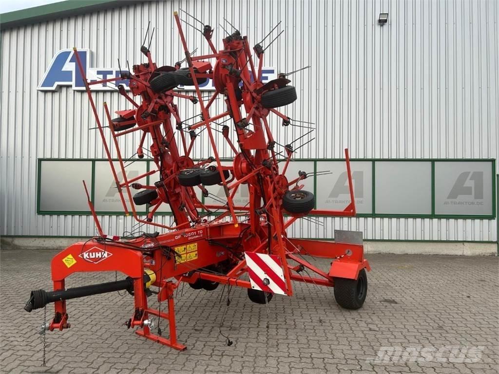 Kuhn GF 10601 TO 耙與翻草機