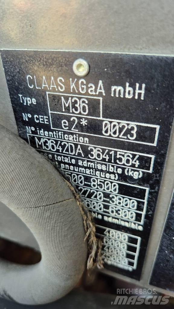 CLAAS Celtis 456 RX 曳引機