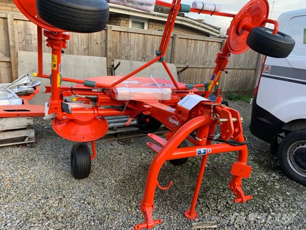 Kuhn GF 502 耙與翻草機