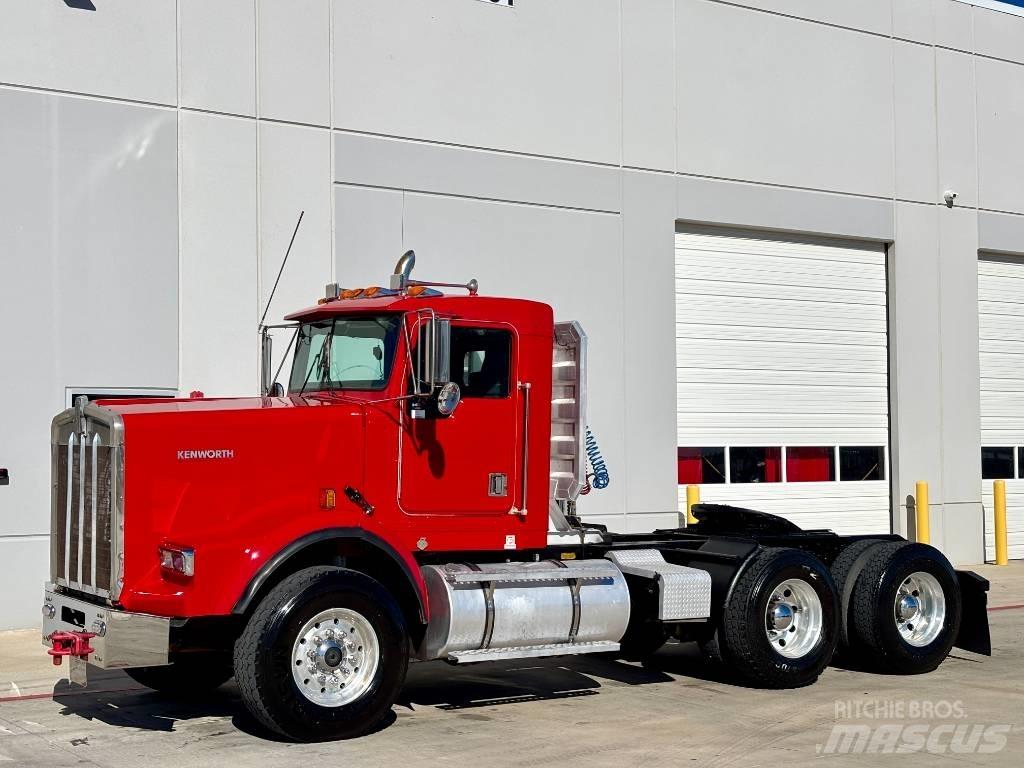 Kenworth T 800 曳引機組件