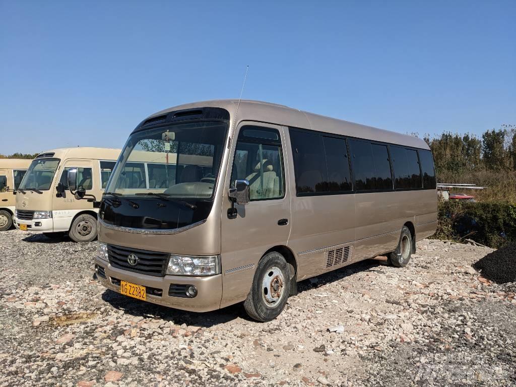 Toyota Coaster Bus 迷你巴士