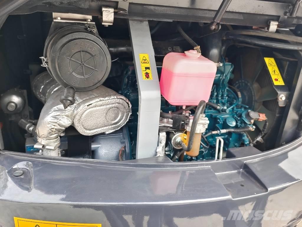 Kubota KX 060-5 小型挖土機/掘鑿機<7t(小型挖掘機)