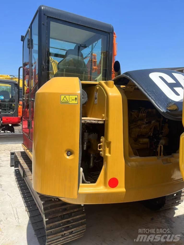 CAT 306 E 小型挖土機/掘鑿機<7t(小型挖掘機)