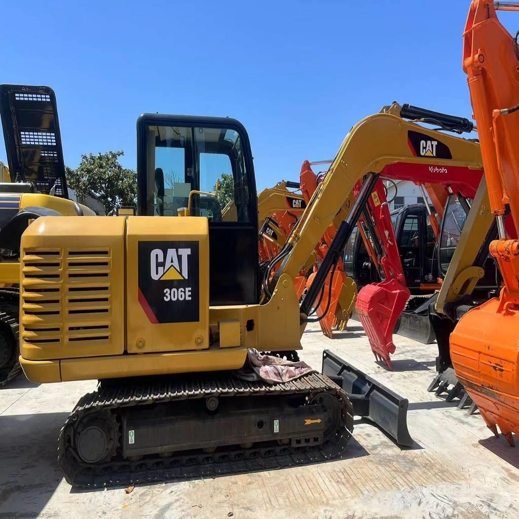 CAT 306 E 小型挖土機/掘鑿機<7t(小型挖掘機)