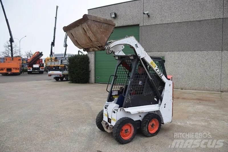 Bobcat S70 滑移轉向裝載機