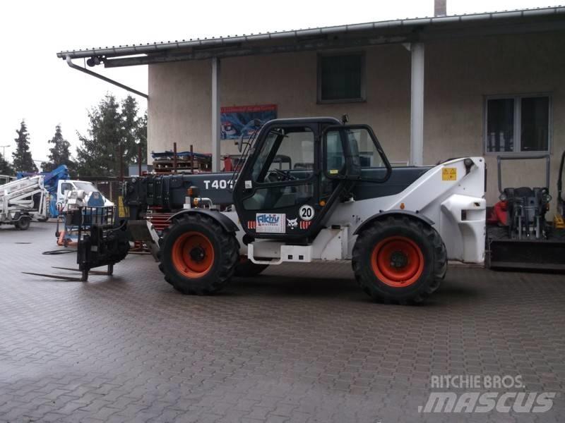 Bobcat B40170-D221 伸縮臂操作車