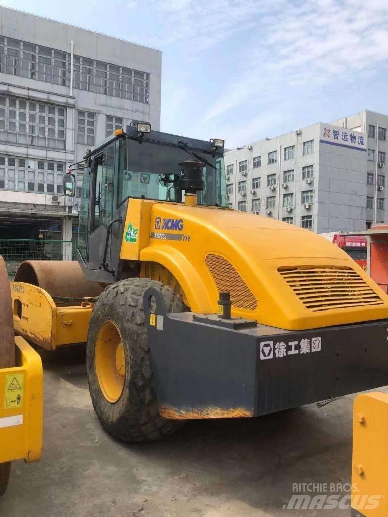 XCMG XS 223 J 單輪滾壓機