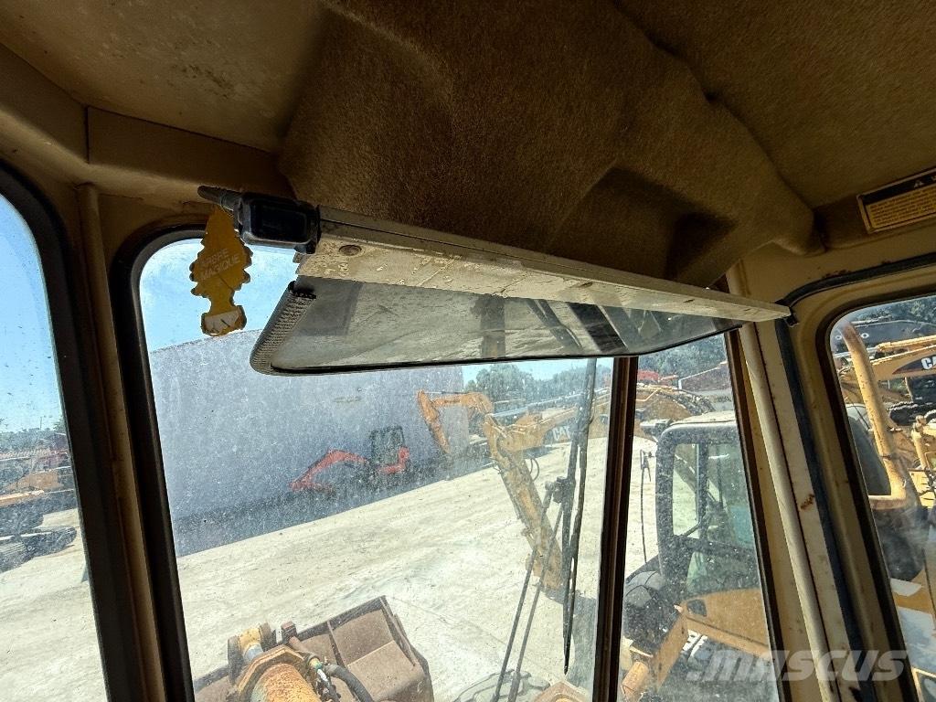 CAT 950 F 輪胎式裝載機