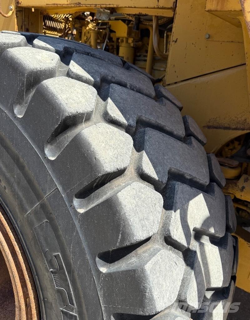 CAT 950 F 輪胎式裝載機