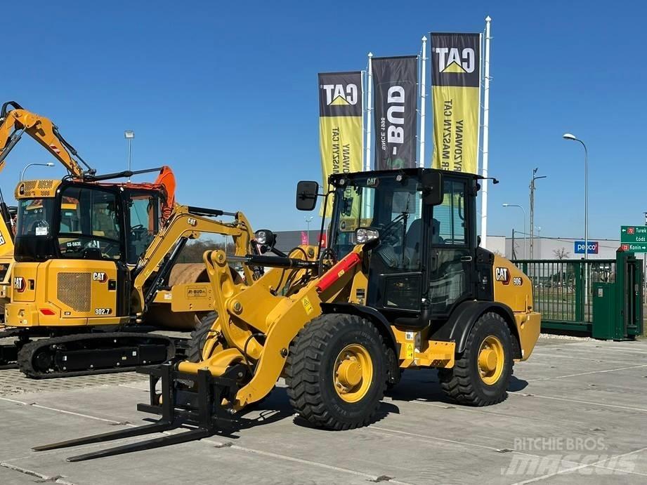 CAT 906 輪胎式裝載機
