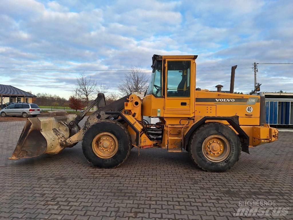 Volvo L 70 C 輪胎式裝載機