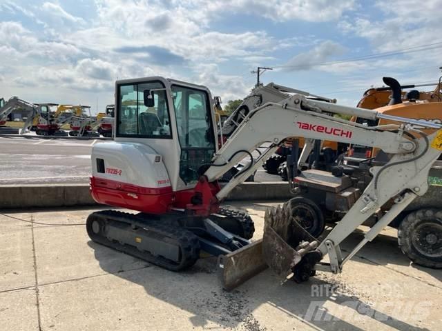 Takeuchi TB235 小型挖土機/掘鑿機<7t(小型挖掘機)