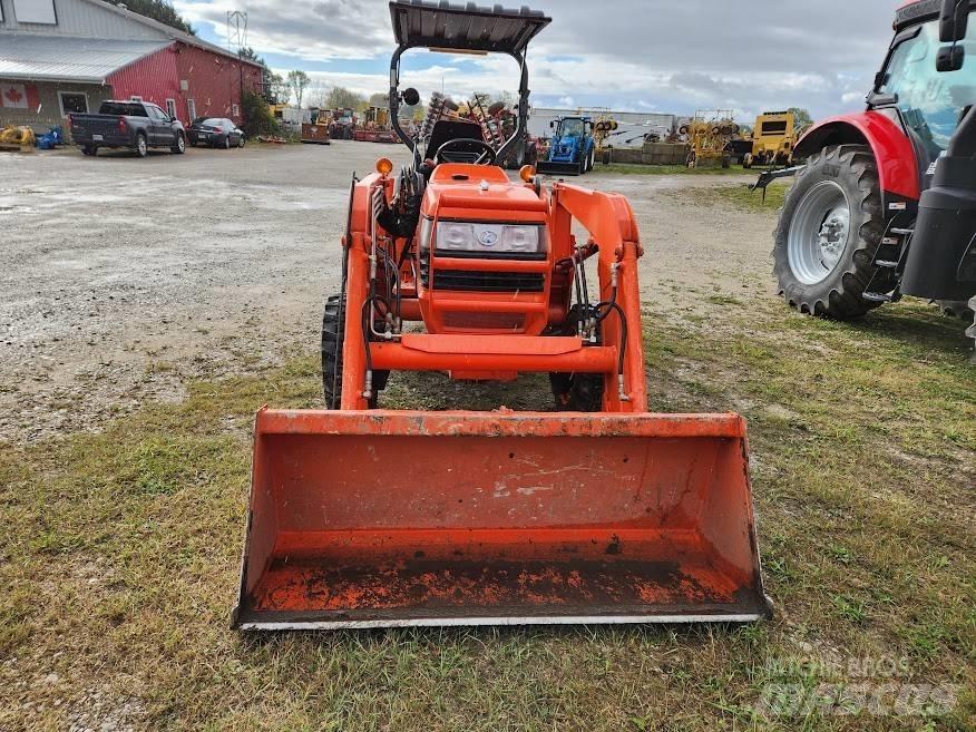 Kubota L 3400 DT 曳引機
