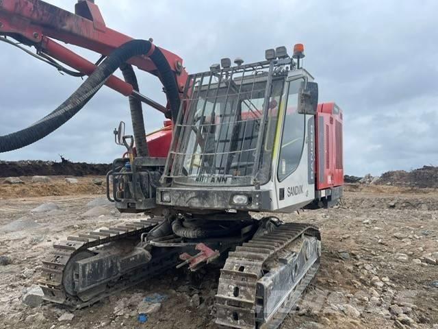 Sandvik Ranger DX800 鑽孔機