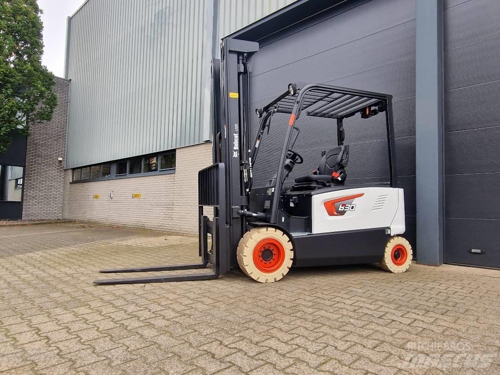 Bobcat B 30 X-7 Plus 電動堆高機