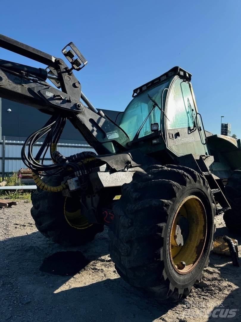 Timberjack 870B 收穫機
