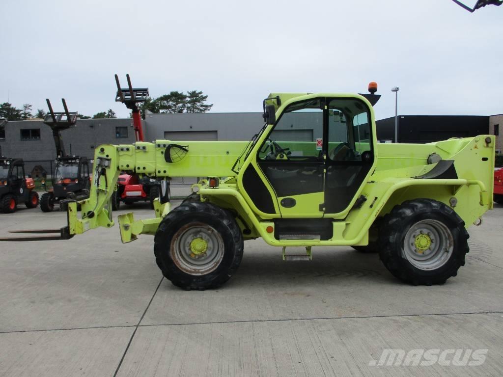 Merlo P40.17 (083) 伸縮臂操作車