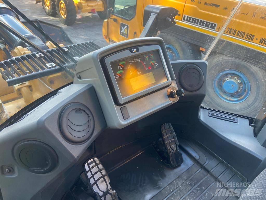 CAT 966M XE 輪胎式裝載機