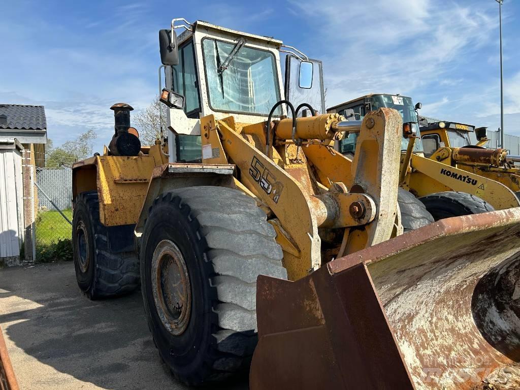 Liebherr L 551 輪胎式裝載機