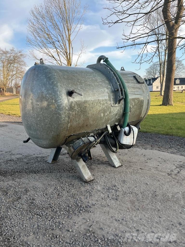 Gøma Fronttank 水肥車