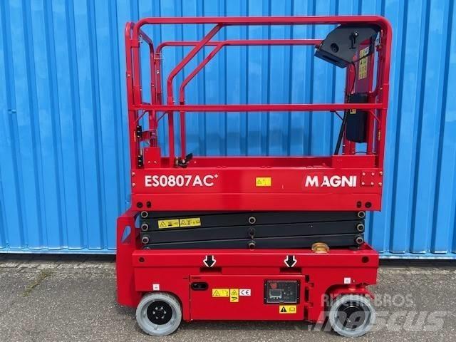Magni 0807AC+ 剪式升降機
