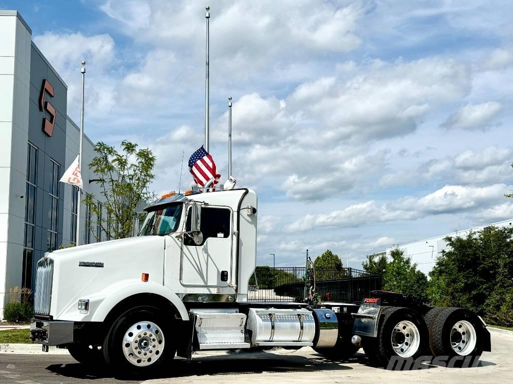 Kenworth T 800 曳引機組件