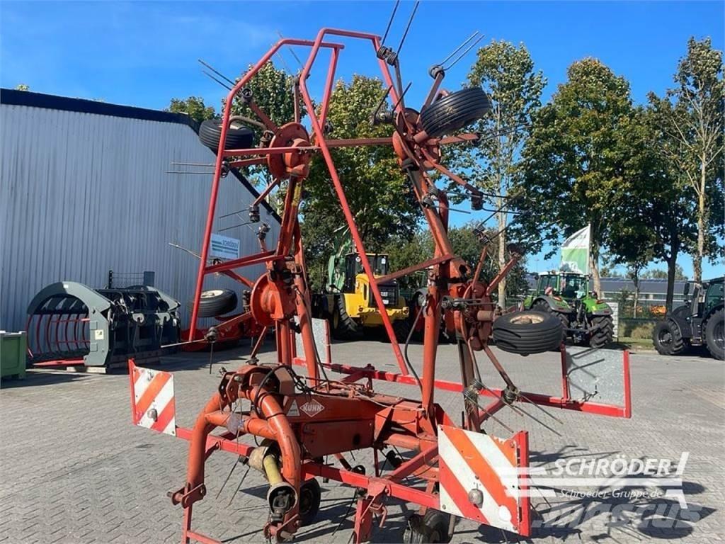 Kuhn GF 6301 MH 耙與翻草機
