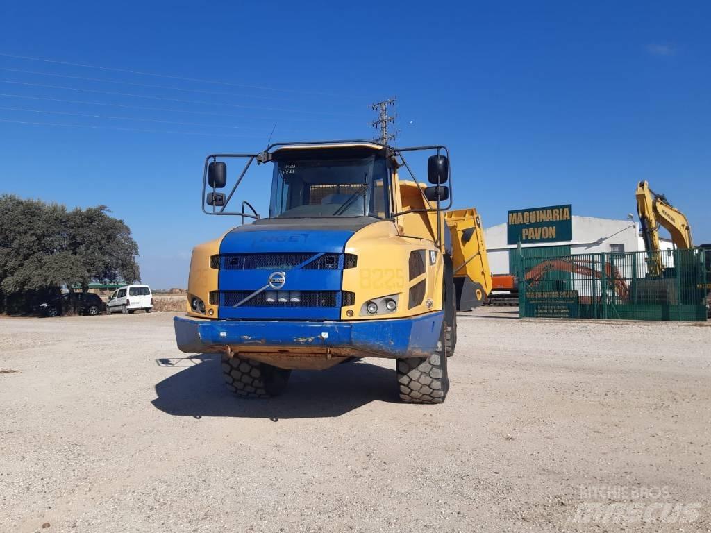 Volvo A 25 F 鉸接式起吊車