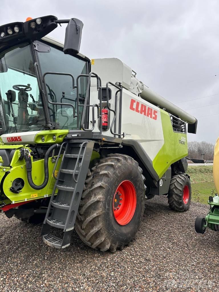 CLAAS Trion 530 聯合收穫機