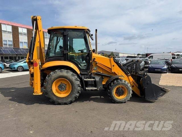 JCB 3 CX 反鏟裝載機